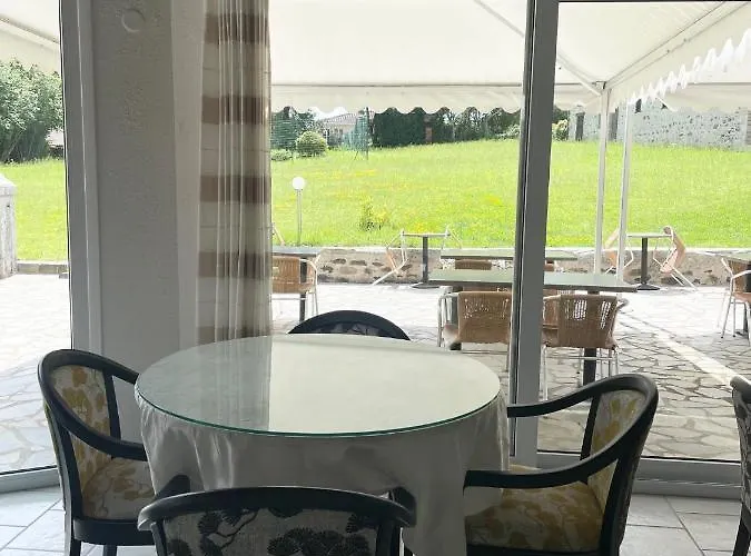 Отель La Chatelleraie